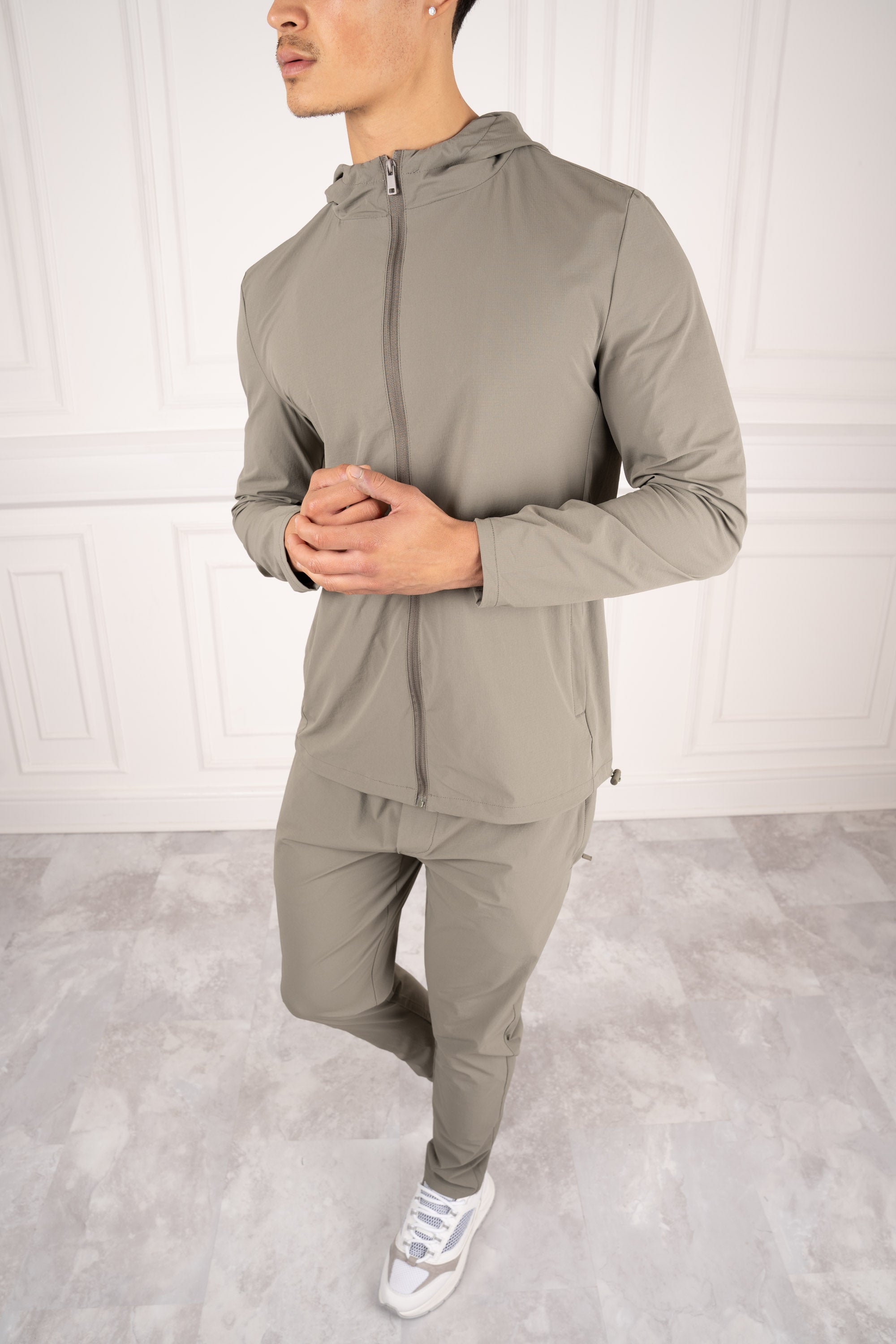 Premium Technical Windbreaker Jacket - Taupe | Xtralitty