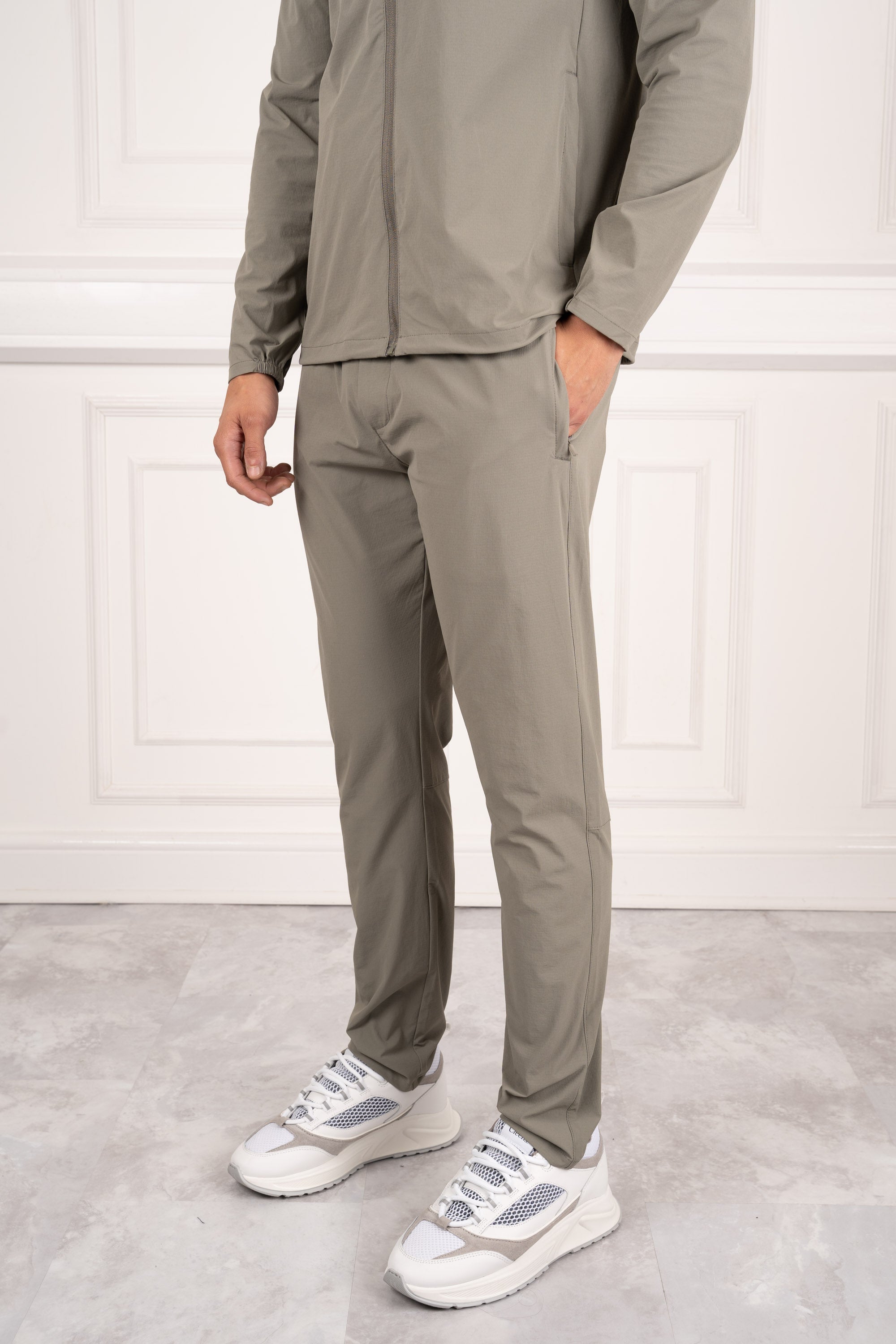 Premium Technical Pants - Taupe | Xtralitty