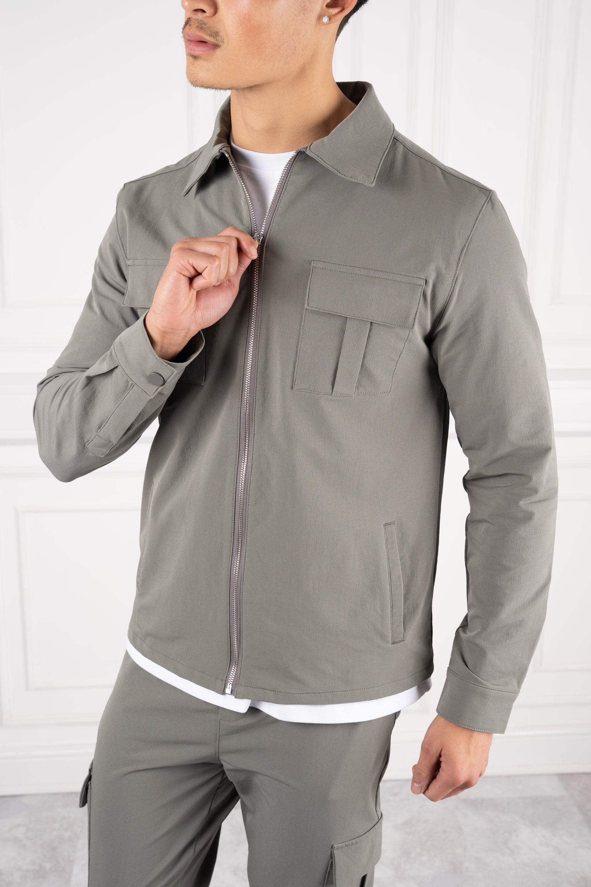 Premium Cargo Utility Jacket - Taupe | Xtralitty