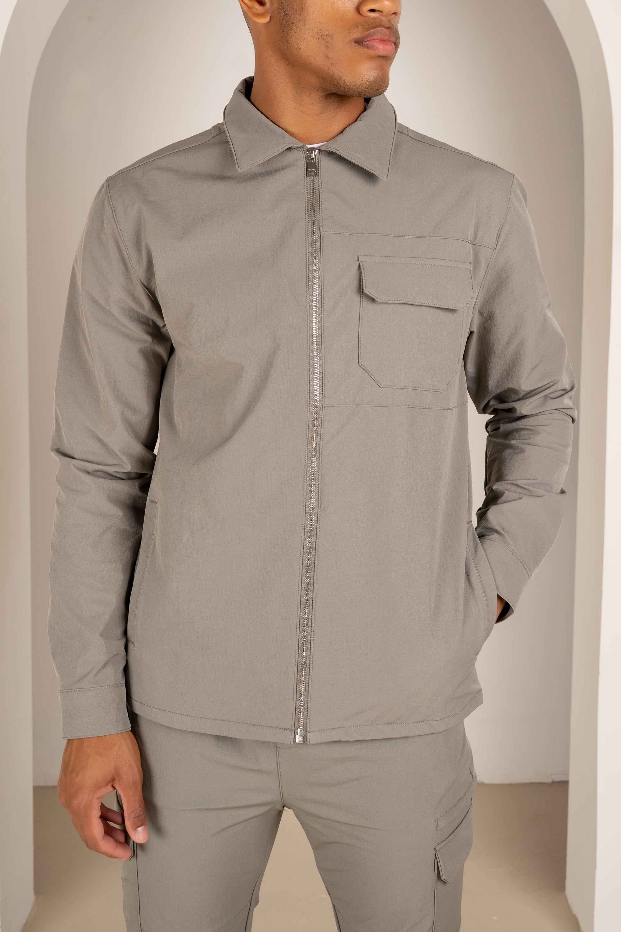 Premium Detail Cargo Jacket V2 - Taupe | Xtralitty