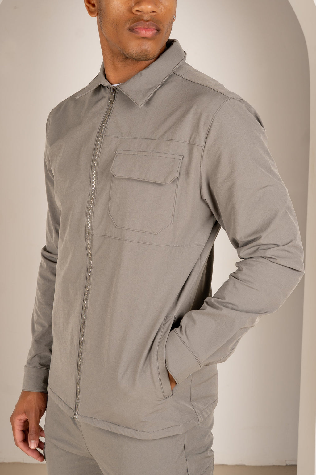 Premium Detail Cargo Jacket V2 - Taupe | Xtralitty