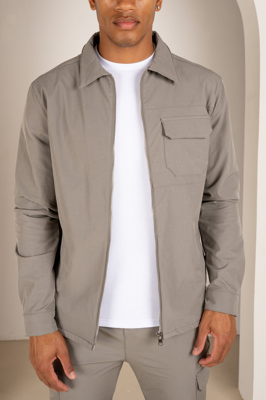 Premium Detail Cargo Jacket V2 - Taupe | Xtralitty