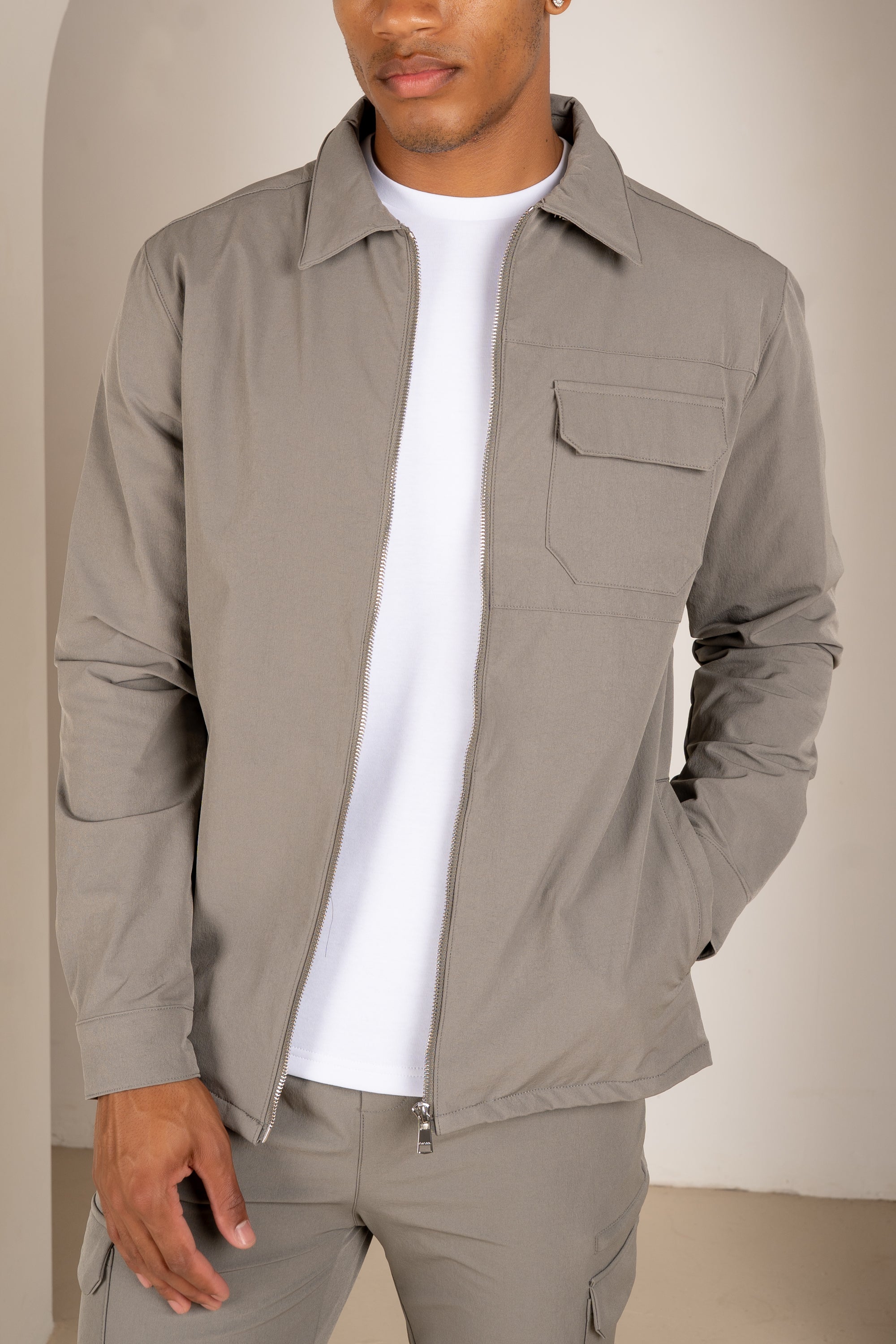 Premium Detail Cargo Jacket V2 - Taupe | Xtralitty