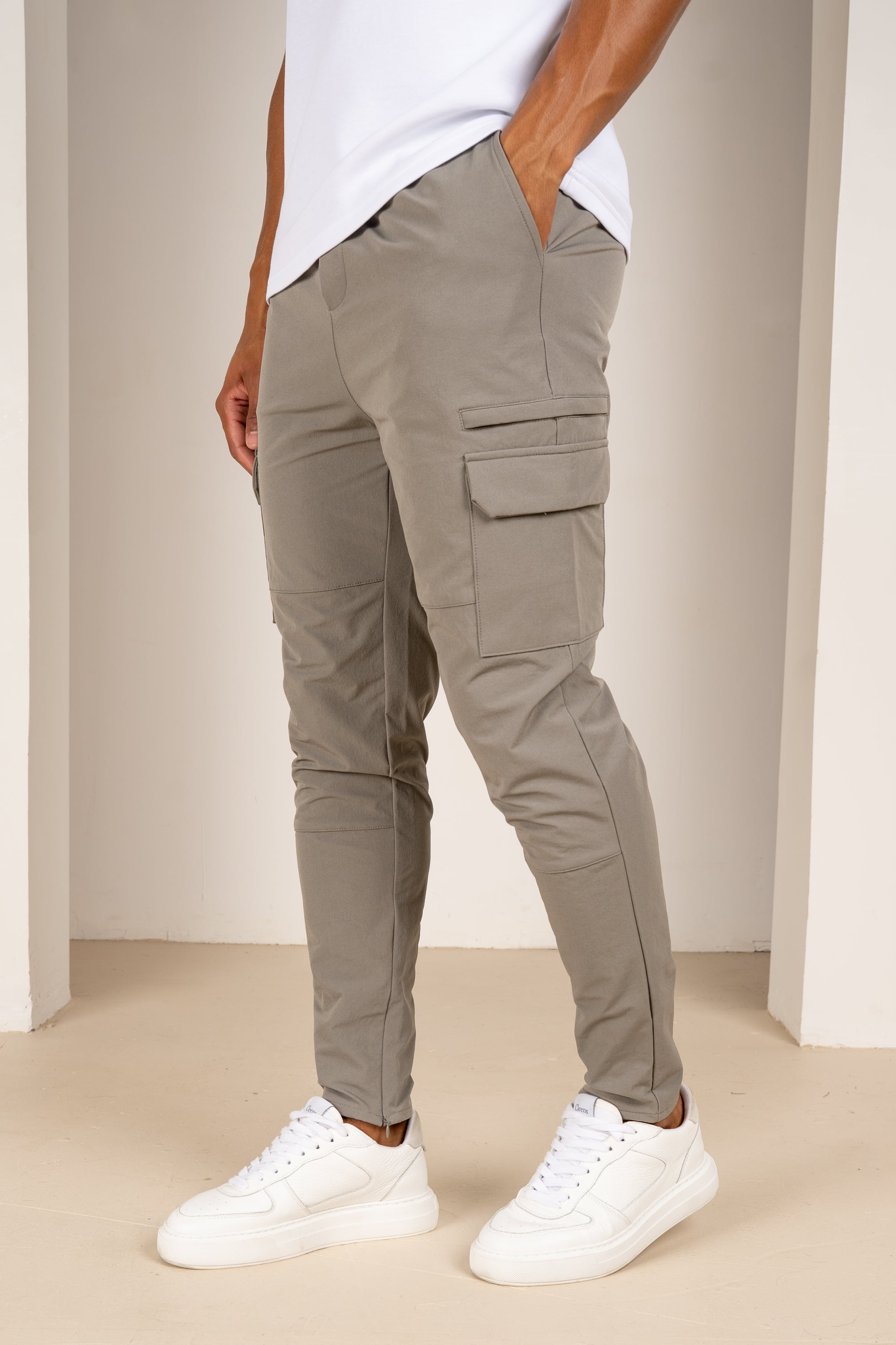 Premium Detail Cargo Pants V2 - Taupe | Xtralitty