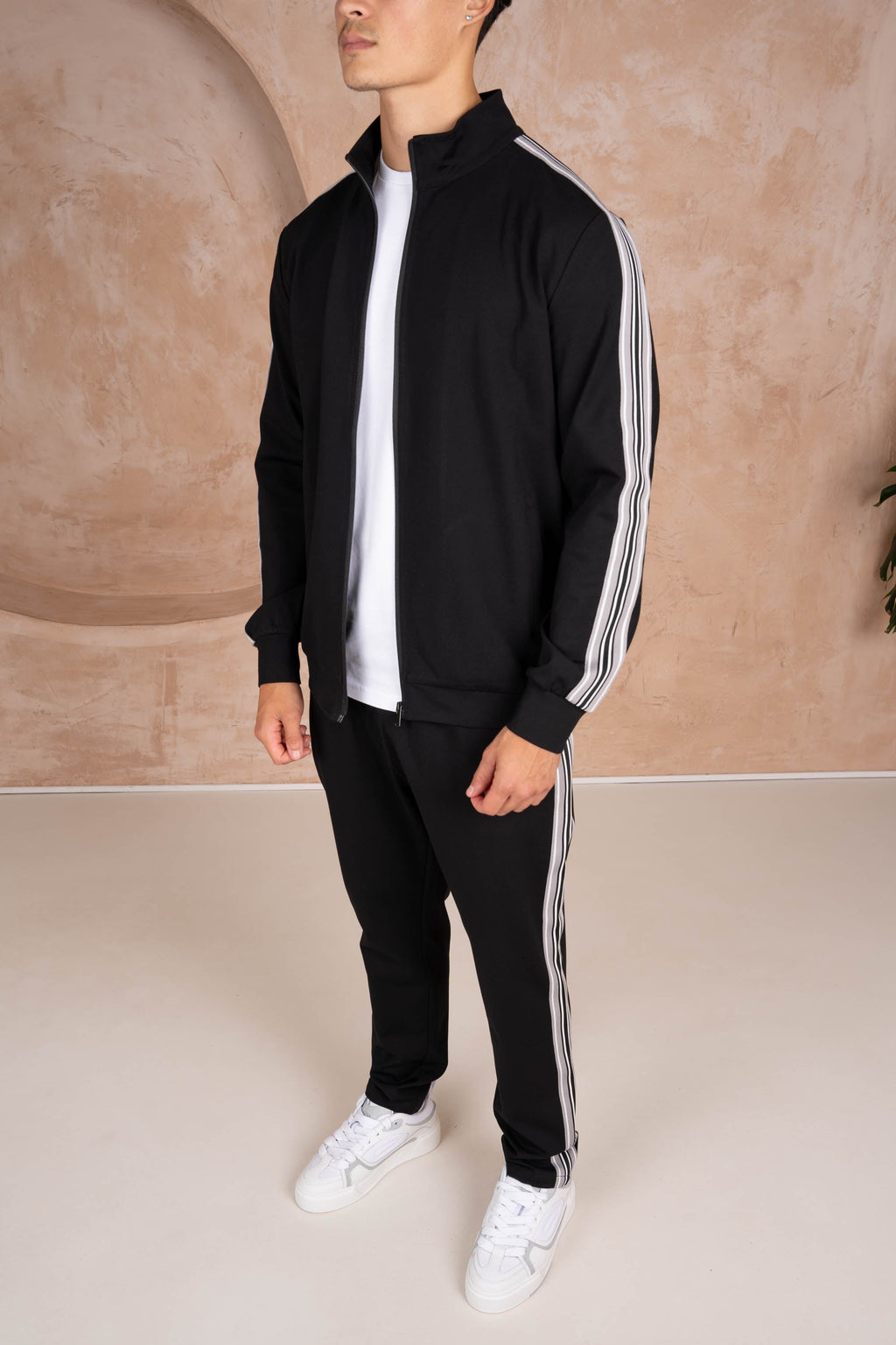 Side Stripe Pants - Black | Xtralitty