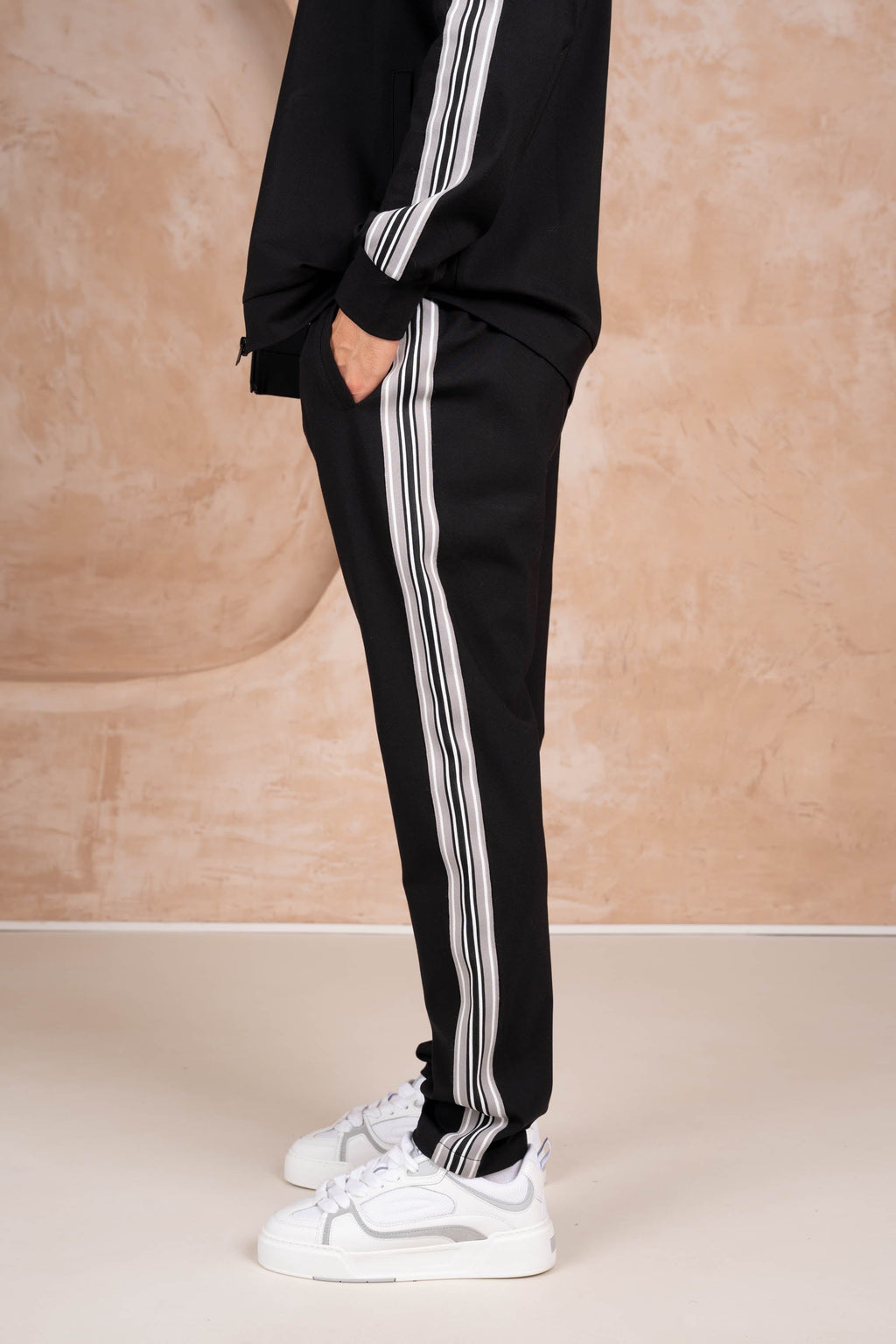 Side Stripe Pants - Black | Xtralitty