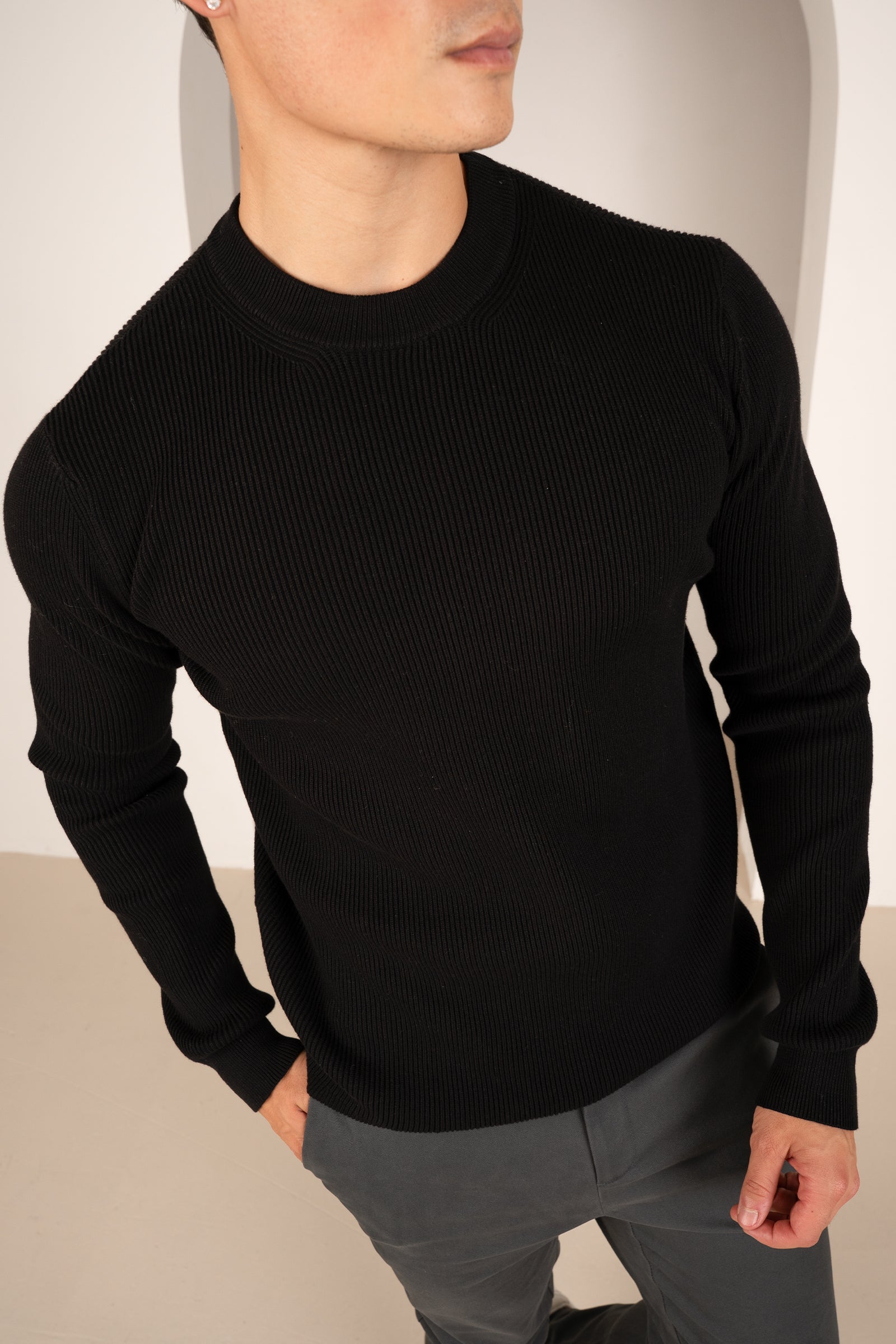 Ribbed Knit Slim Fit Jumper - Black | Xtralitty