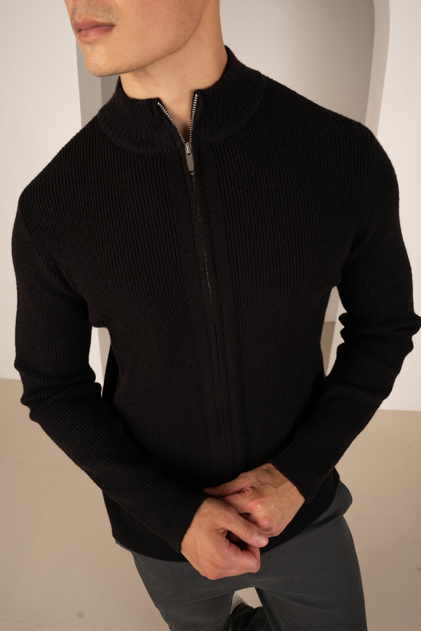 Ribbed Zip-up Cardigan - Black | Xtralitty
