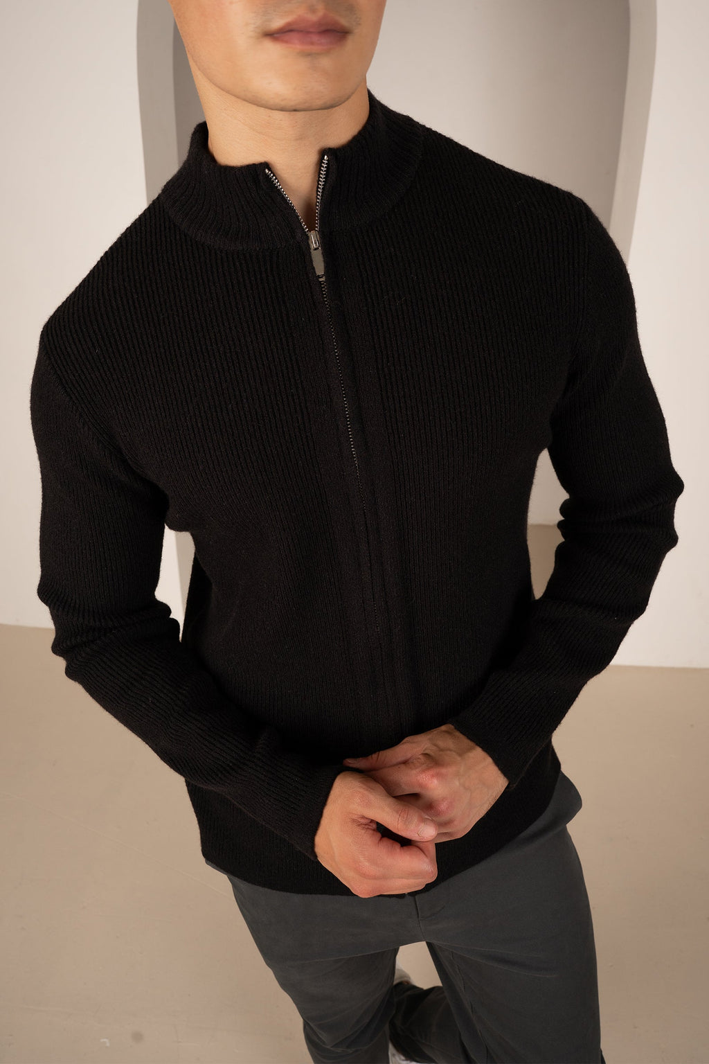 Ribbed Zip-up Cardigan - Black | Xtralitty