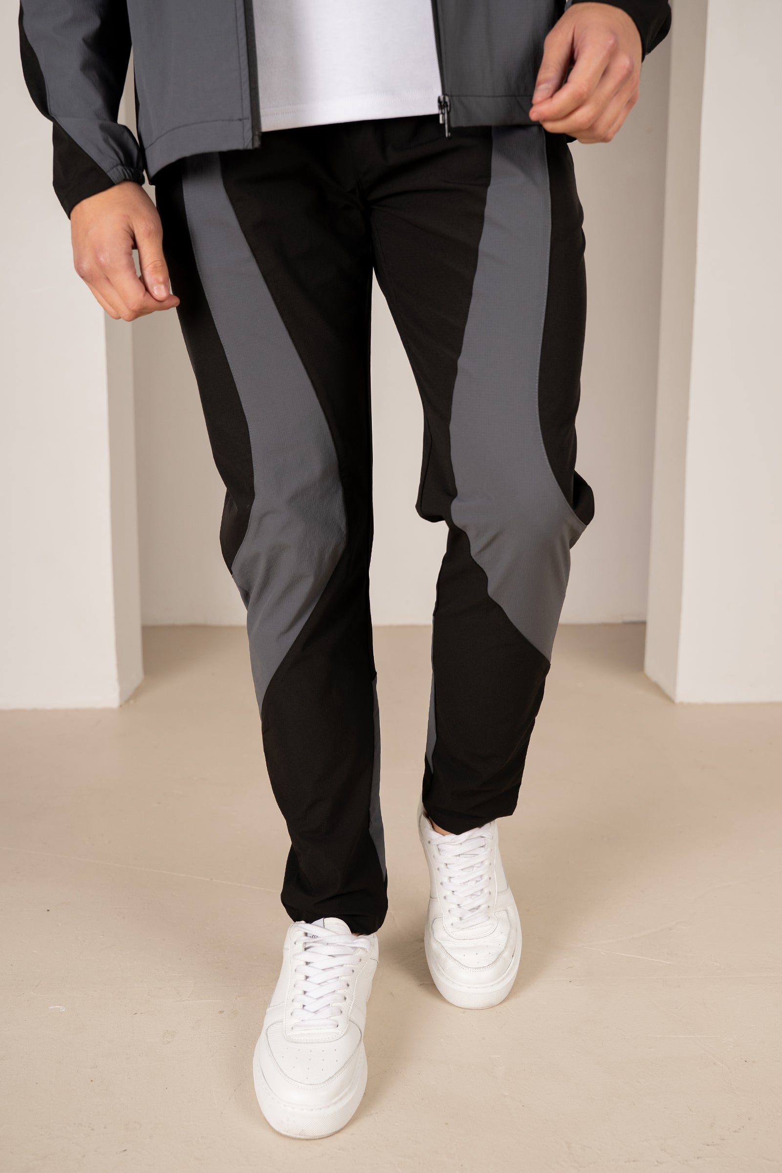 Premium Technical V2 Panelled Pants - Black | Xtralitty