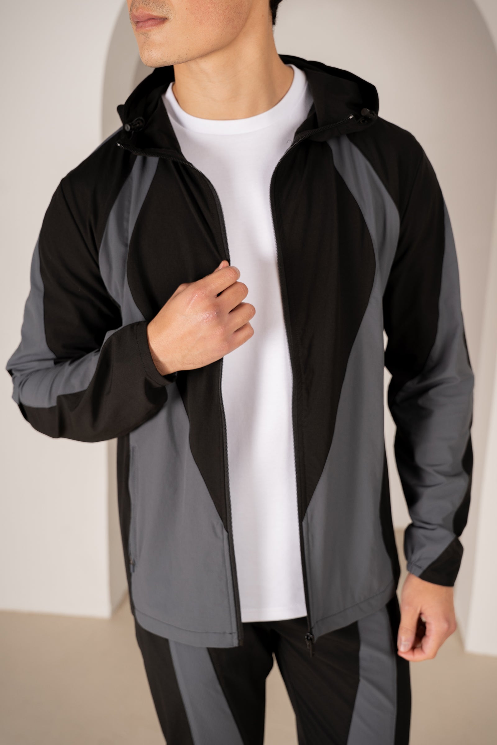 Premium Technical V2 Panelled Jacket - Black | Xtralitty