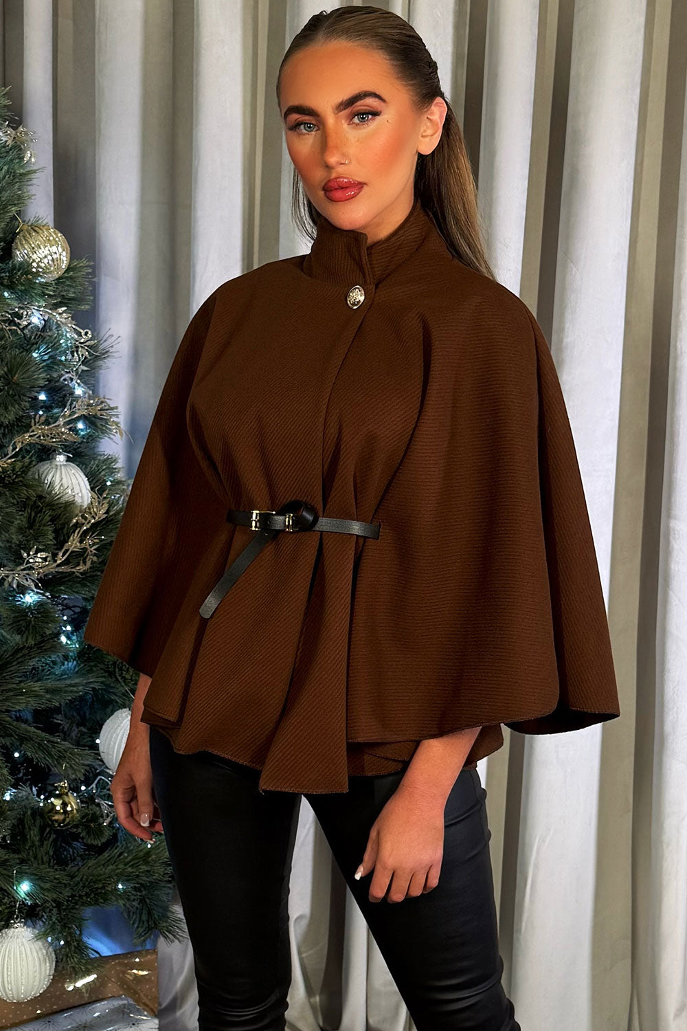 Cape with Belt Brown | Xtralitty