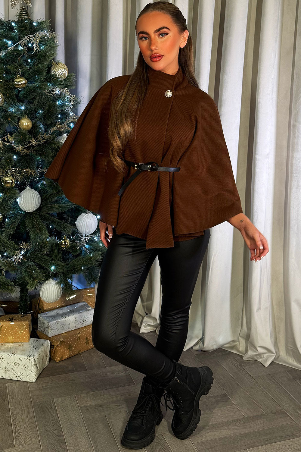 Cape with Belt Brown | Xtralitty