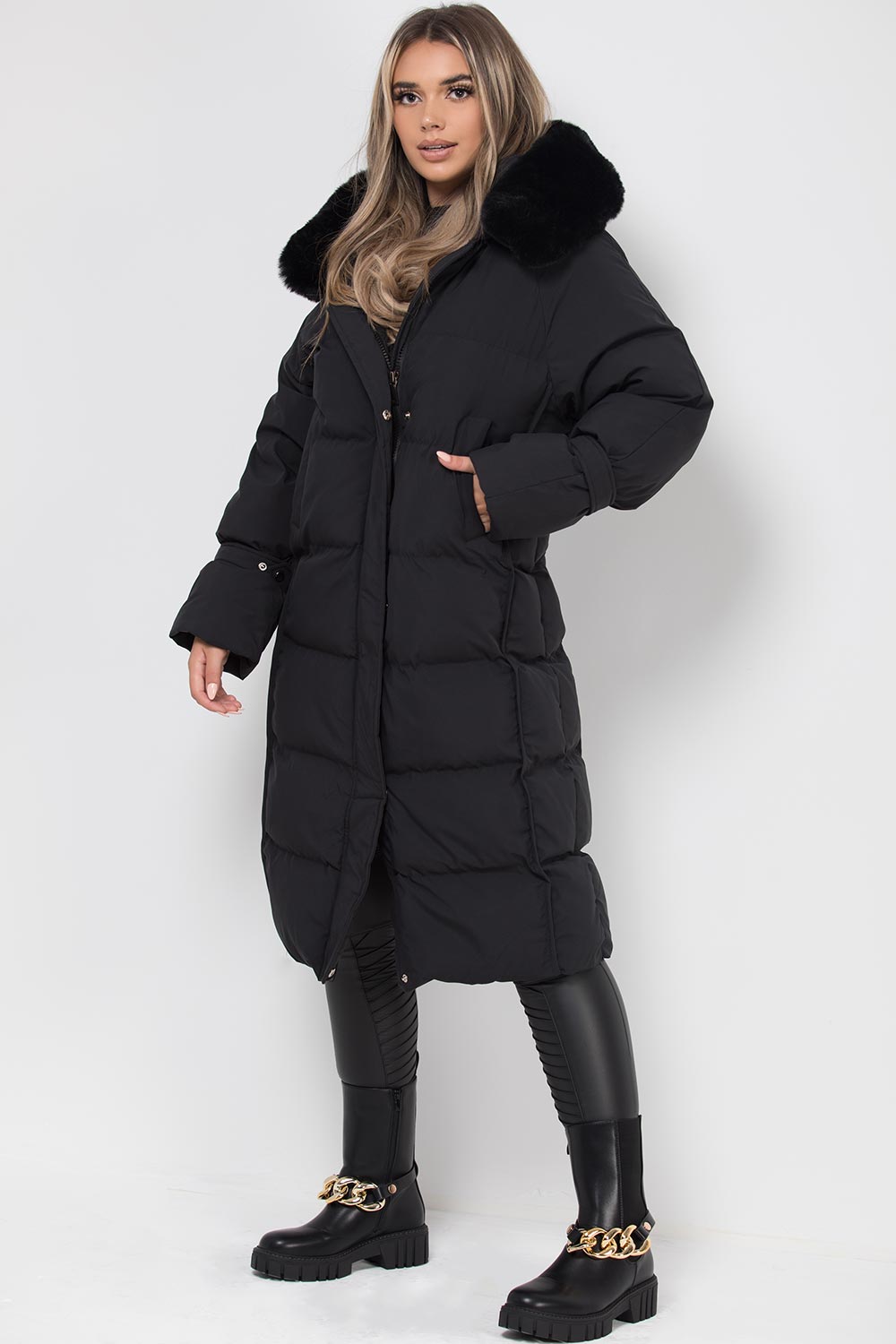 Long Puffer Down Coat with Faux Fur Hood Black | Xtralitty