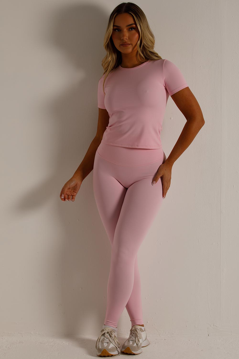 Sculpting Stretch Top and Structured Contour Leg | Xtralitty