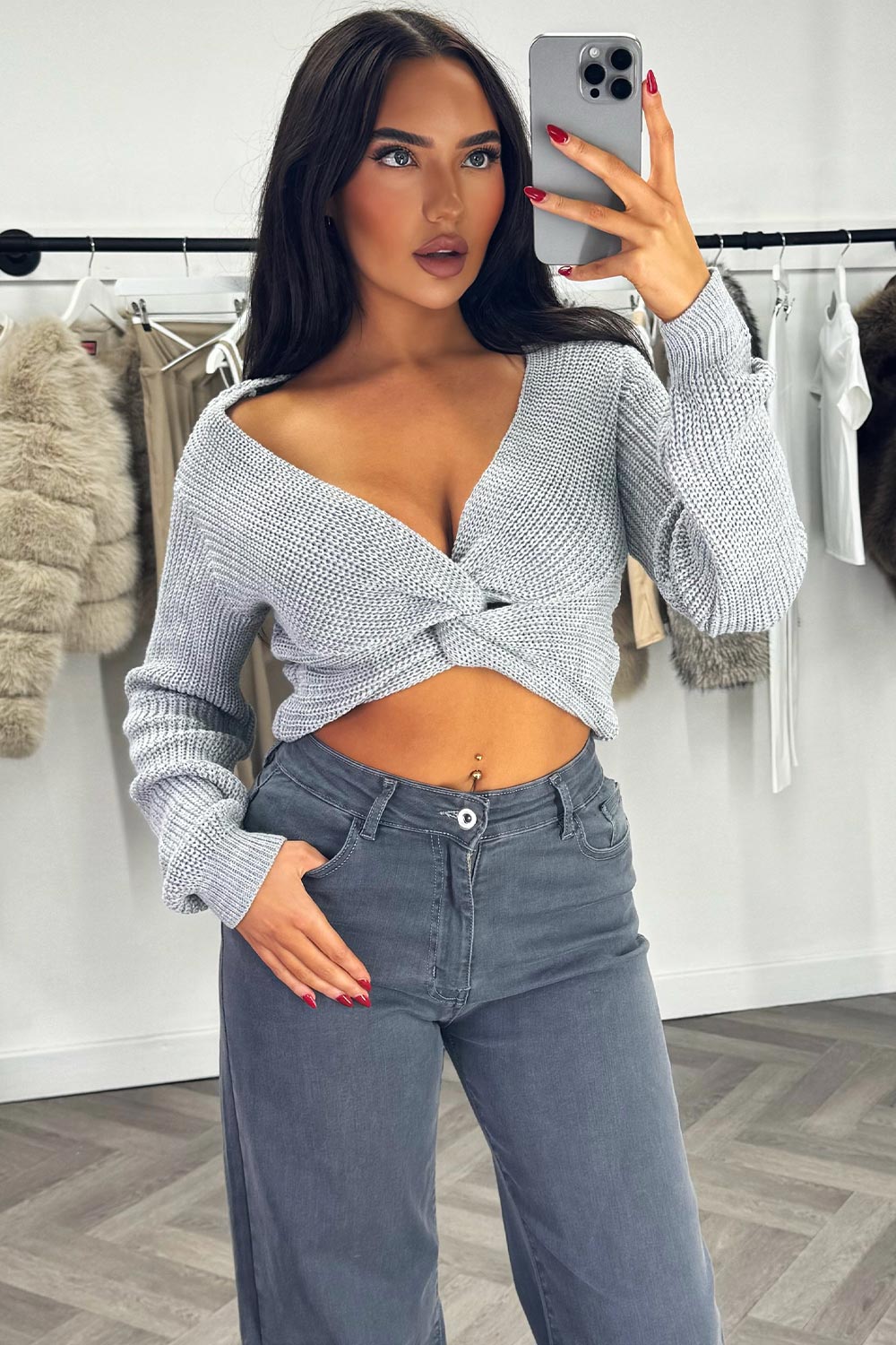 Knitted Jumper with Twist Front Grey | Xtralitty