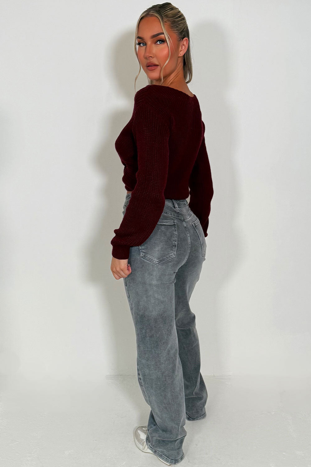 Knitted Jumper with Twist Front Burgundy | Xtralitty