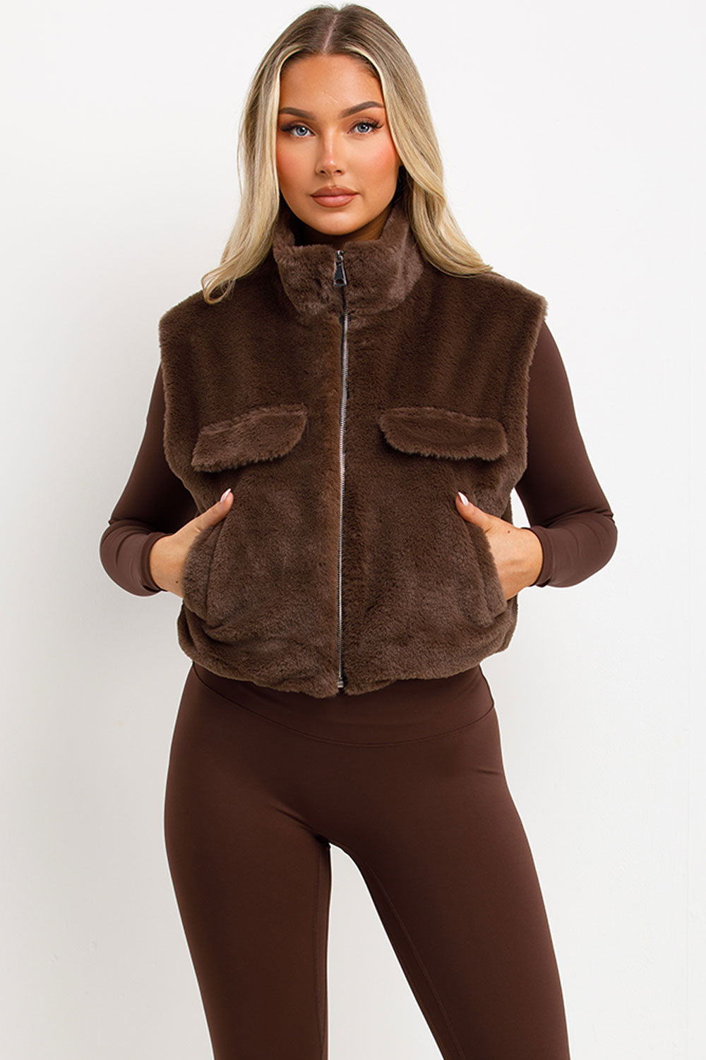Teddy Gilet Cropped Brown | Xtralitty
