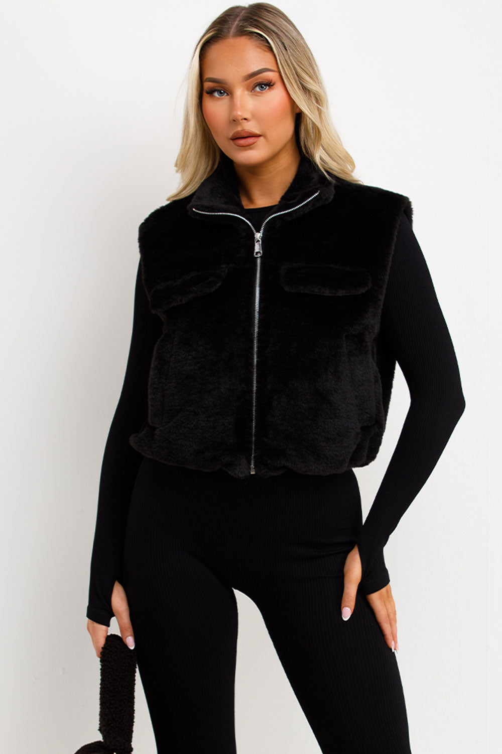 Teddy Gilet Cropped Black | Xtralitty
