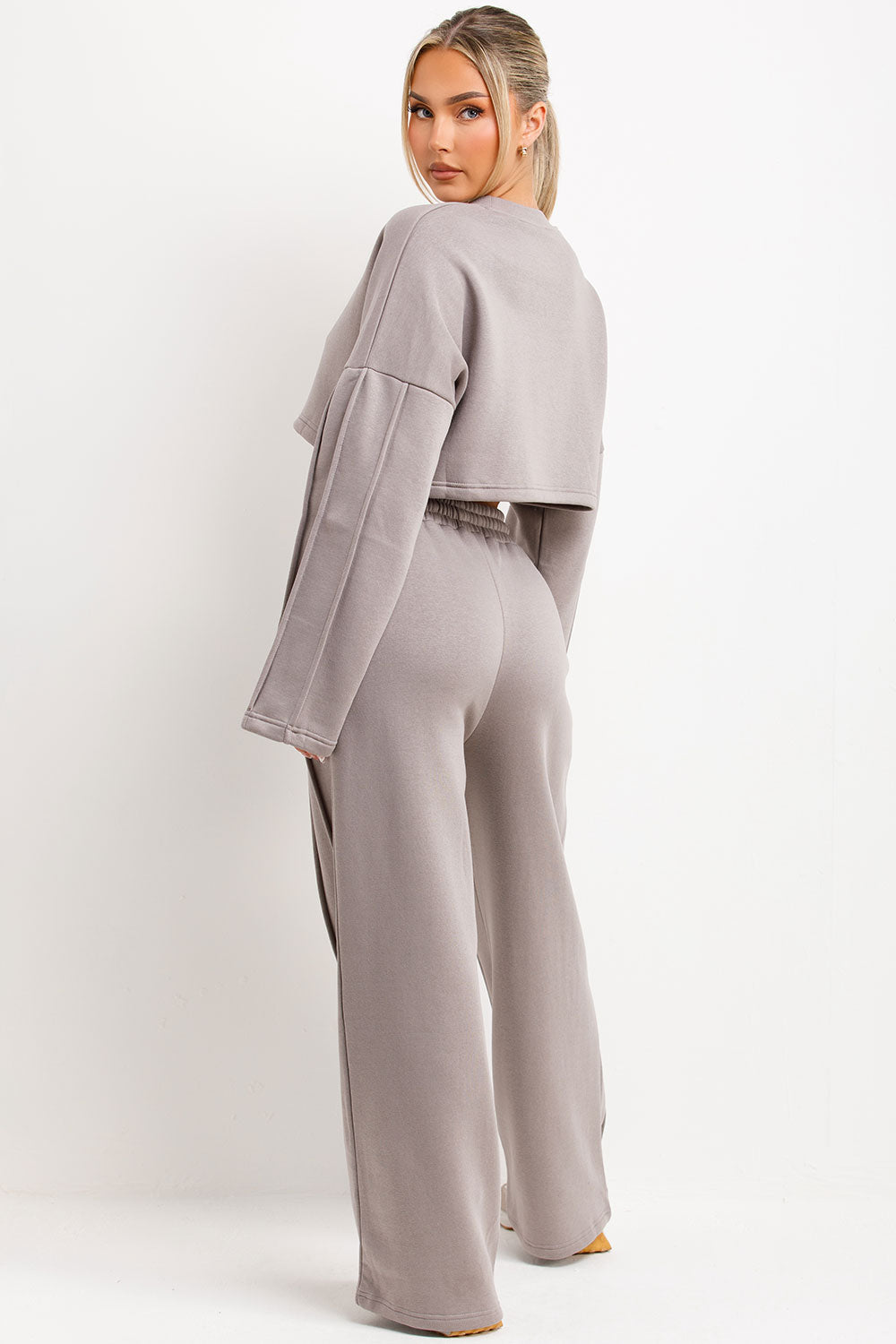 Tracksuit Joggers and Crop Sweatshirt with Seam | Xtralitty