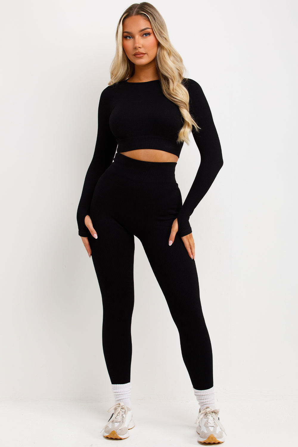 Seamless Long Sleeve Crop Top and Lifting Leggin | Xtralitty