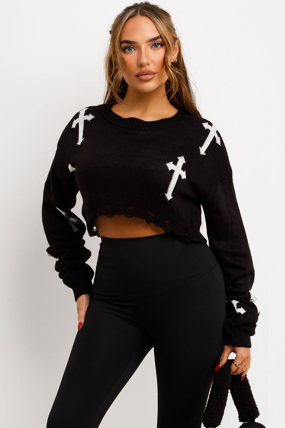 Knitted Jumper with Crosses Cropped Black | Xtralitty