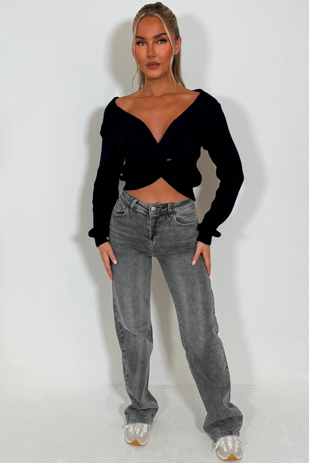 Knitted Jumper with Twist Front Black | Xtralitty