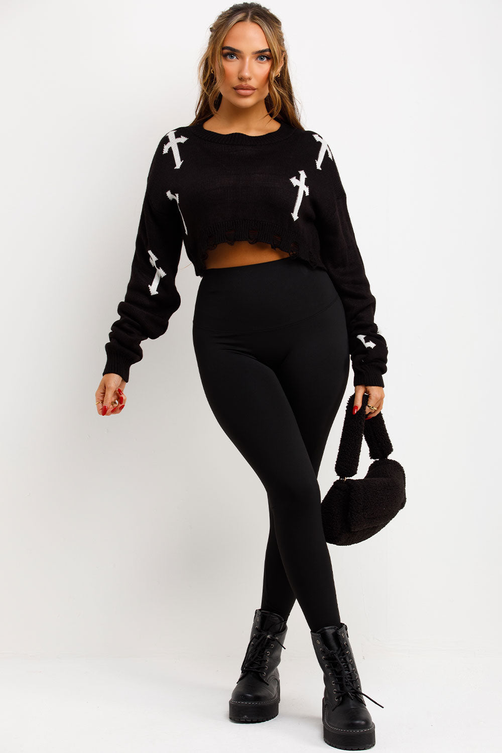 Knitted Jumper with Crosses Cropped Black | Xtralitty