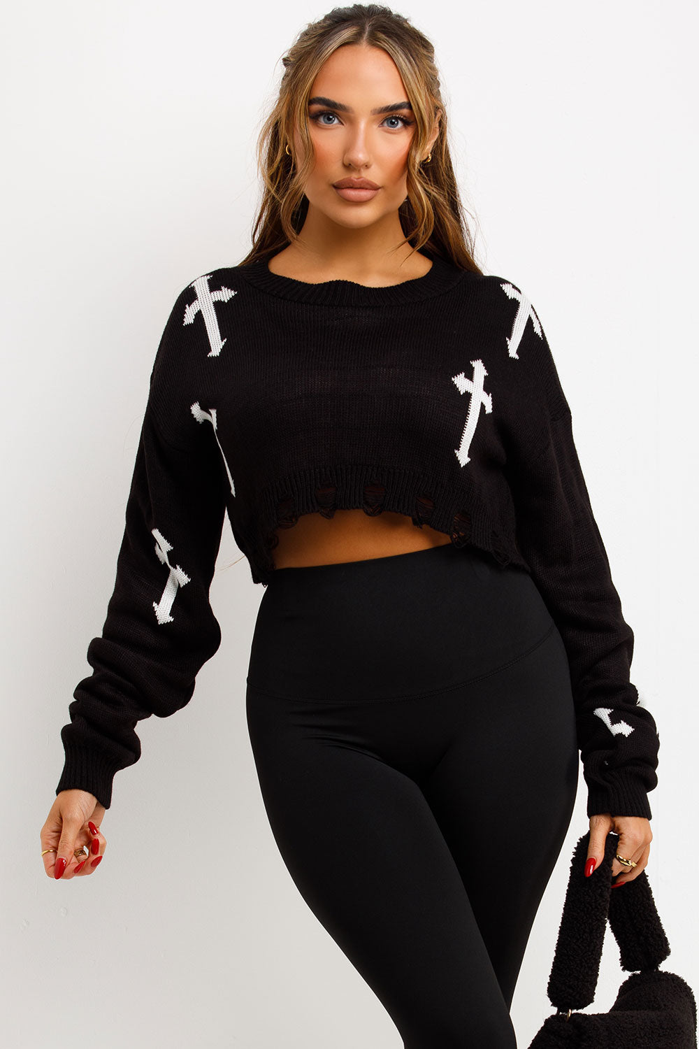 Knitted Jumper with Crosses Cropped Black | Xtralitty