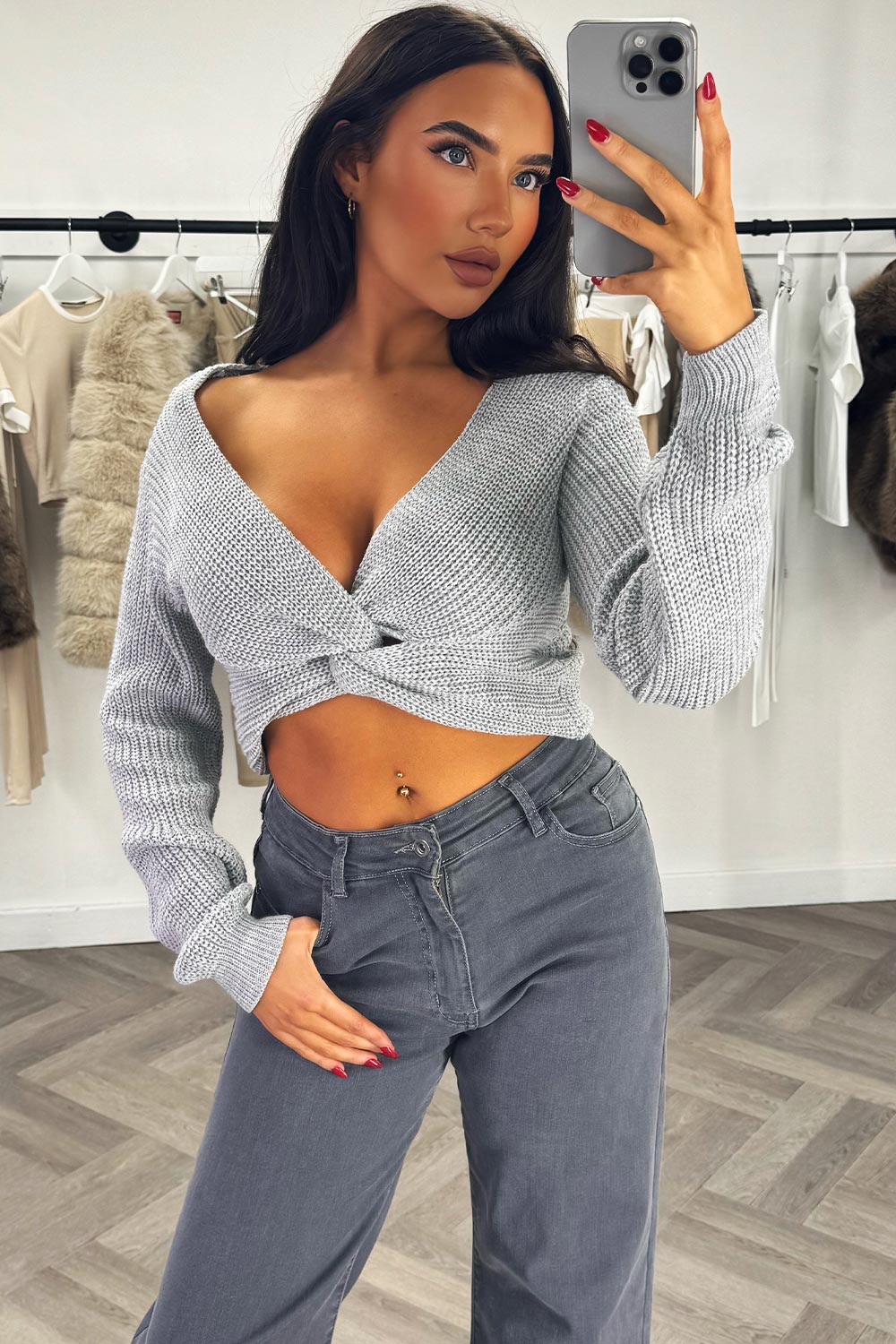 Knitted Jumper with Twist Front Grey | Xtralitty
