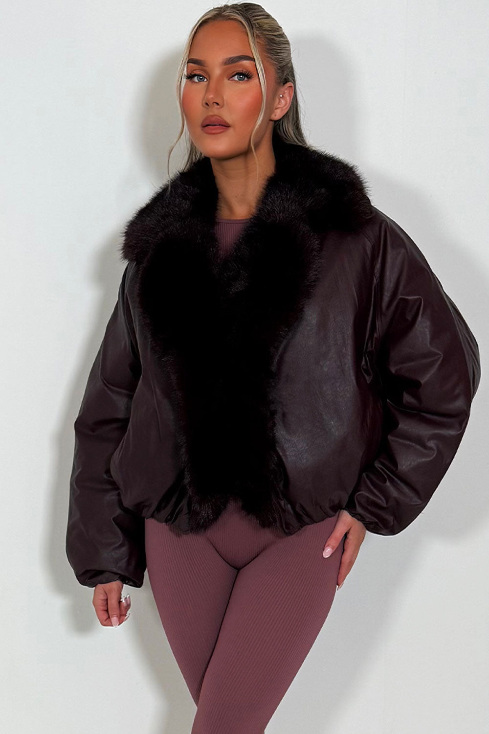 Bomber Jacket with Faux Fur Collar and Trim Burg | Xtralitty