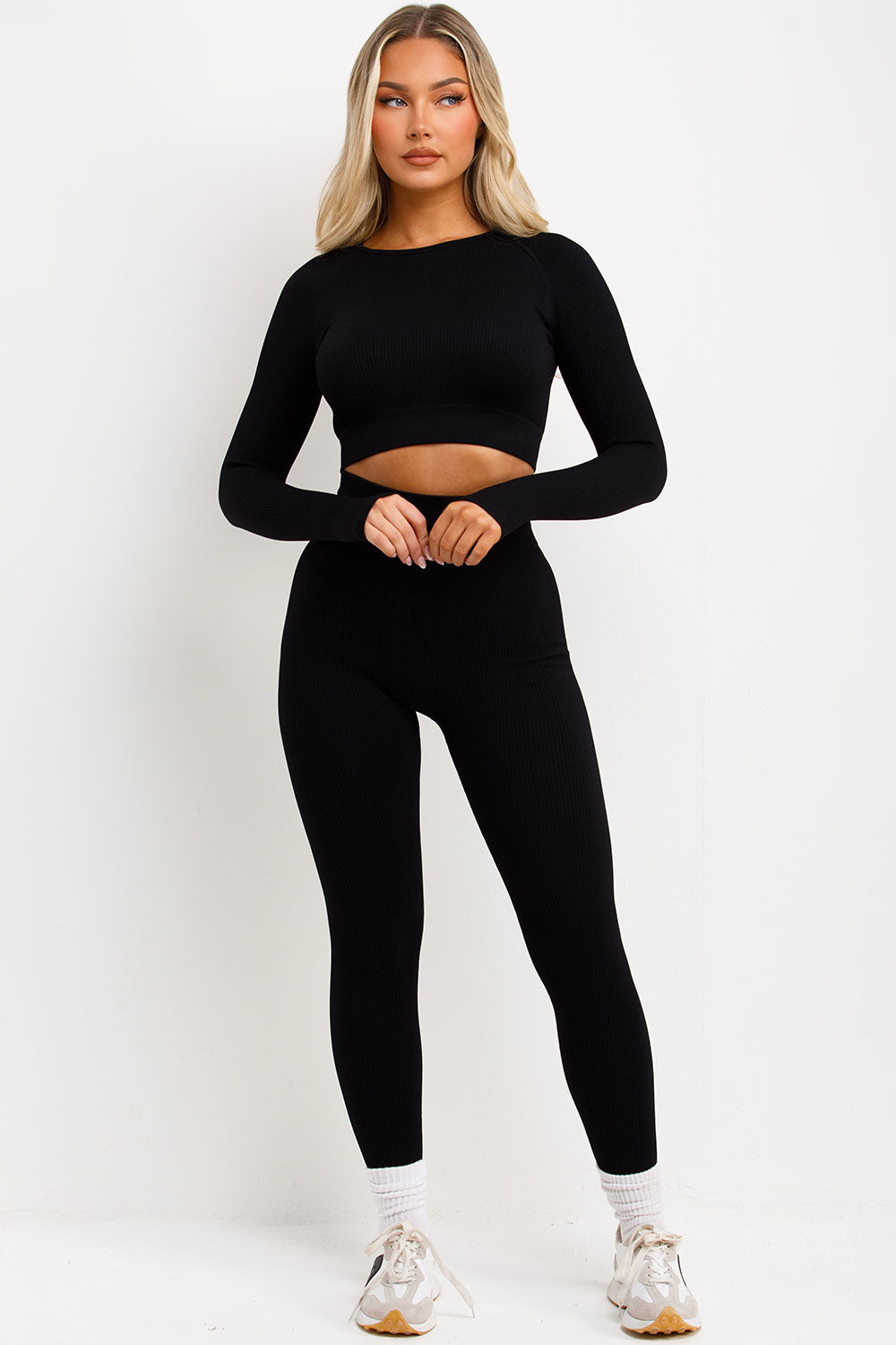 Seamless Long Sleeve Crop Top and Lifting Leggin | Xtralitty