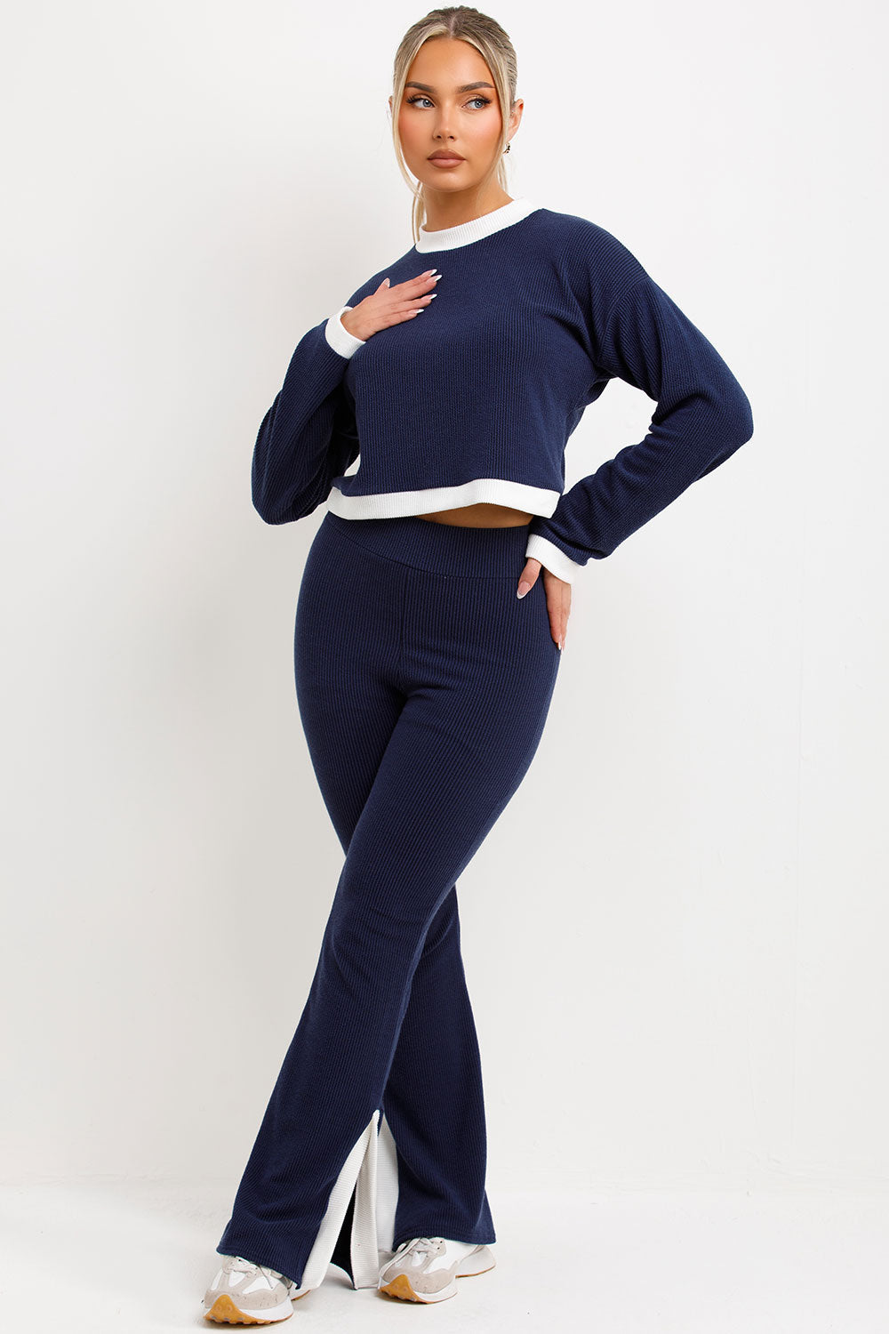 Jumper and Trousers Loungewear Set with Contrast | Xtralitty