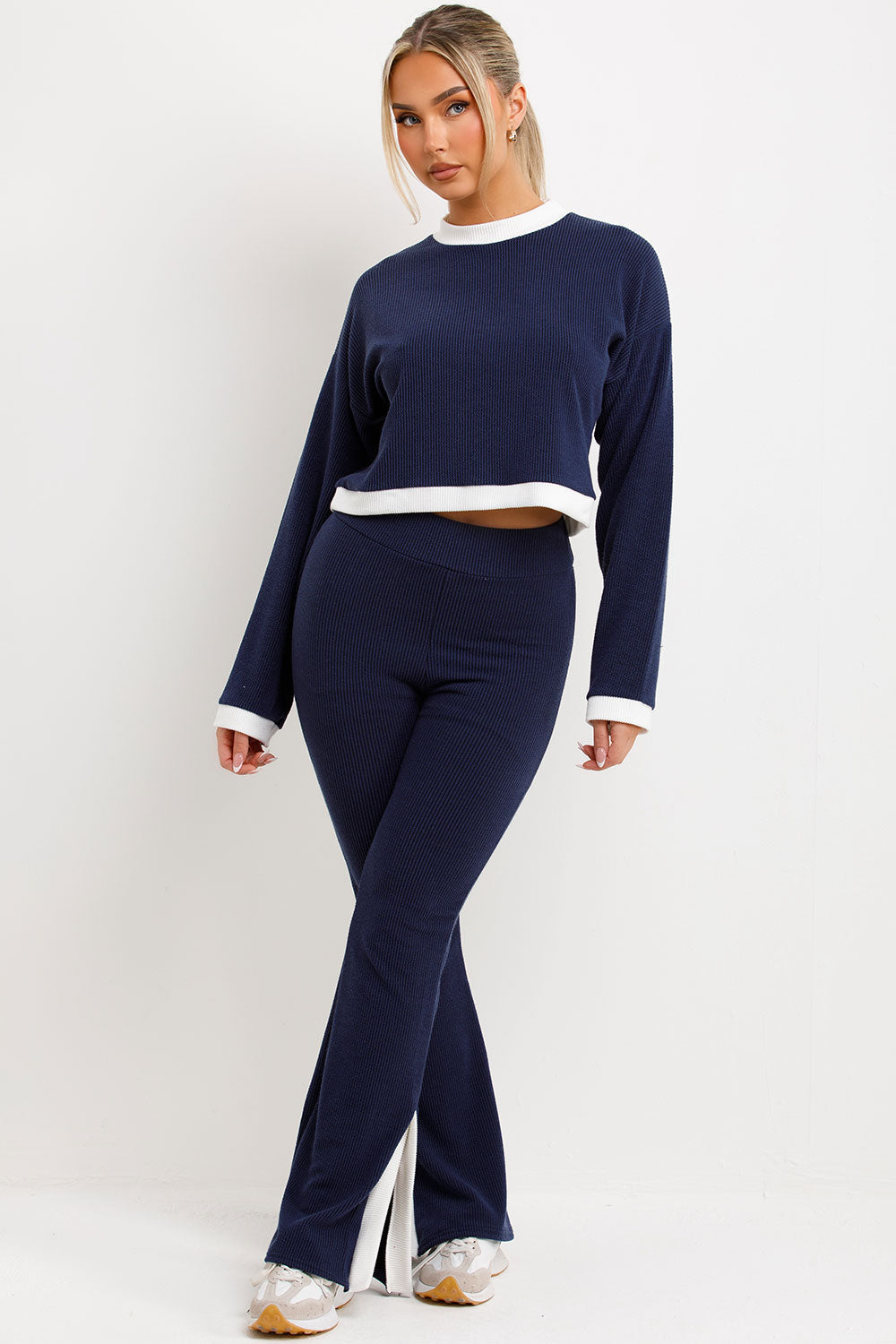 Jumper and Trousers Loungewear Set with Contrast | Xtralitty