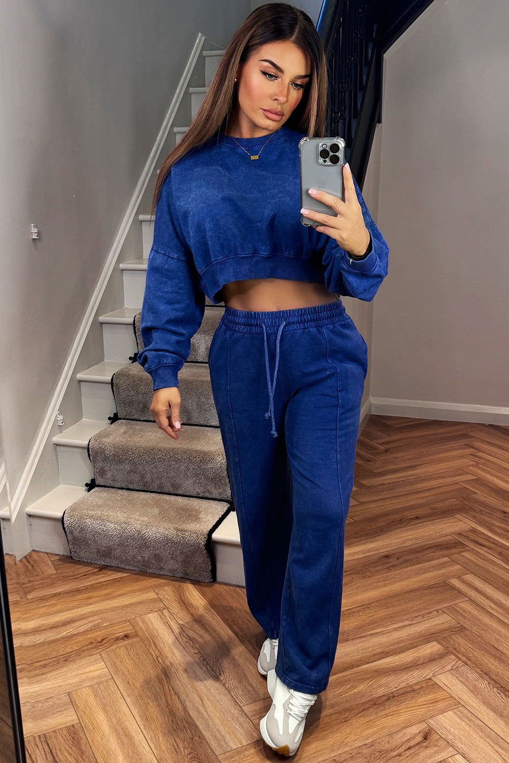 Crop Jumper and Joggers Tracksuit Lounge Set Aci | Xtralitty