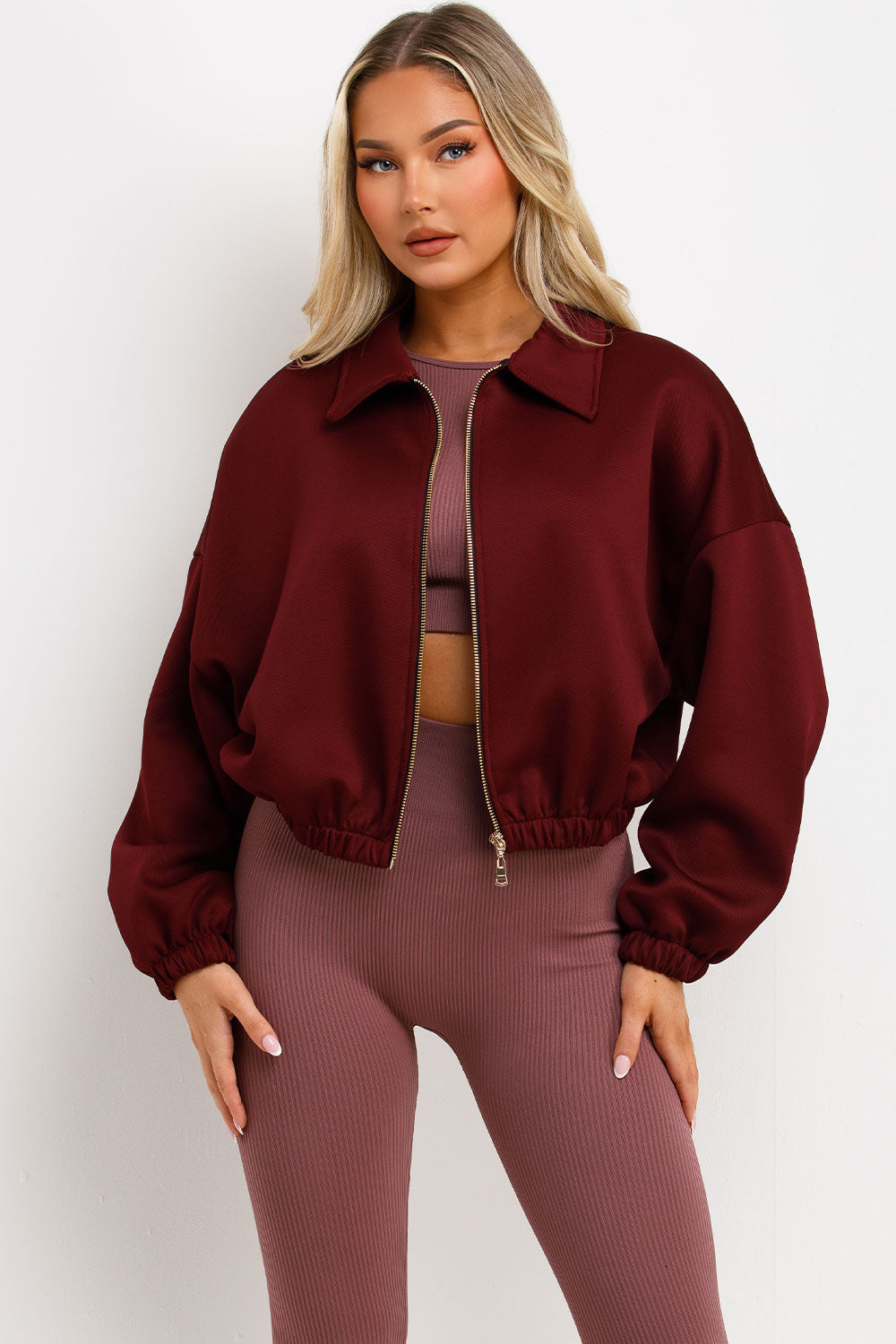 Puffed Bomber Jacket with Collar and Zip Burgund | Xtralitty